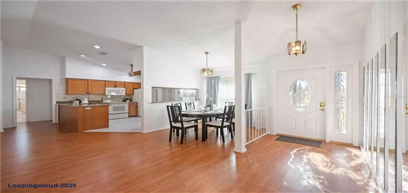 6675 EASTON DR Sarasota Florida, 34238 | Beautifully updated 3-bedroom, 2-bath Home