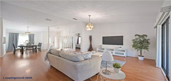 6675 EASTON DR Sarasota Florida, 34238 | Beautifully updated 3-bedroom, 2-bath Home