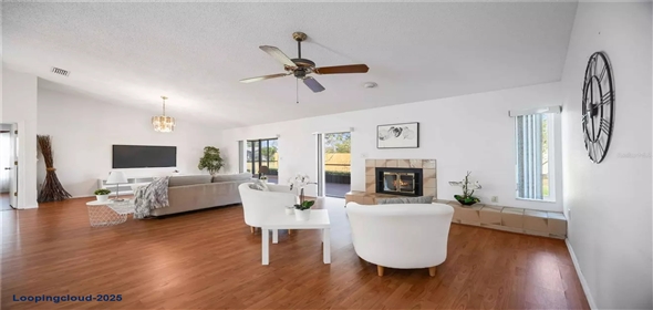 6675 EASTON DR Sarasota Florida, 34238 | Beautifully updated 3-bedroom, 2-bath Home