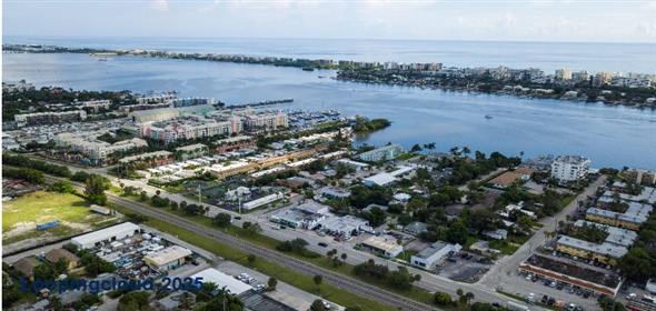608 N Dixie Hwy & 610 N Dixie Hwy Lantana Florida, 33462 | Great Vacant Office/Apartment Combo