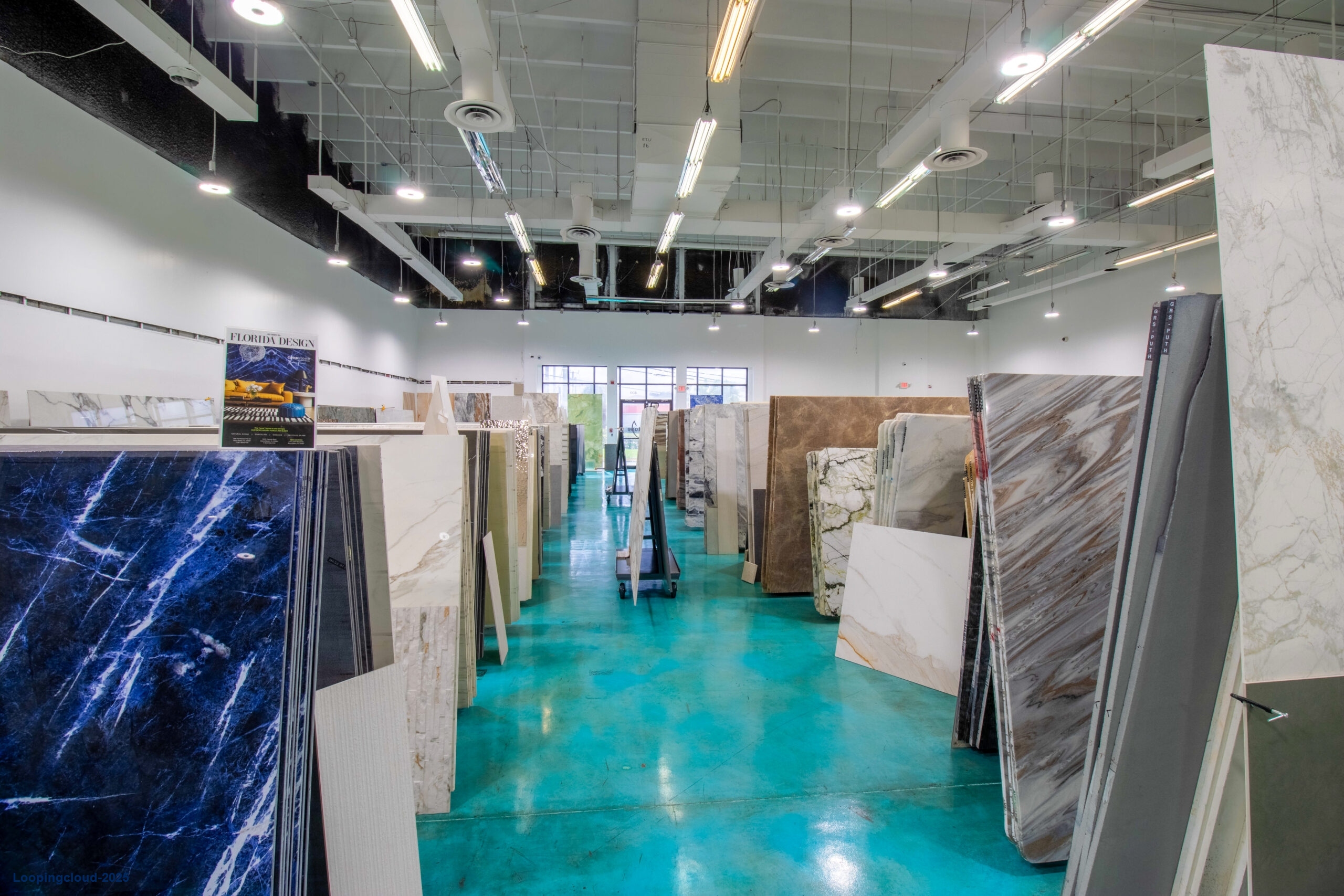 Warehouse 18,000 Sq Ft