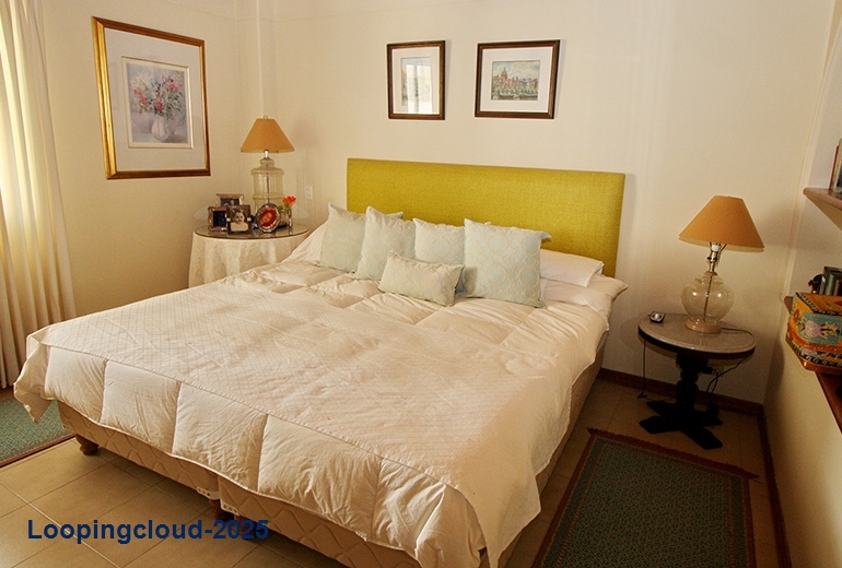 Alcazar Apartment 202