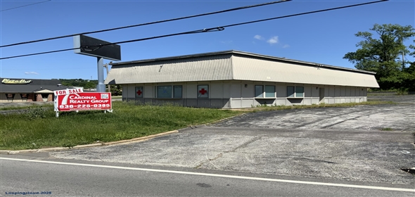 56 Hilltop Village Center Drive Eureka Missouri, 63025 | Former Urgent Care/Fast Food Restaurant | High Visibility Location |2,352 SF | 26,572 SF Lot