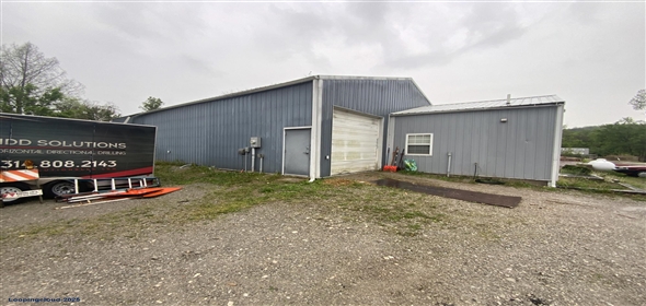 6550 Progress Parkway Cedar Hill Missouri, 63016 | Contractors Building 2885 SF on 1-Acre  Located in Cedar Hill MO
