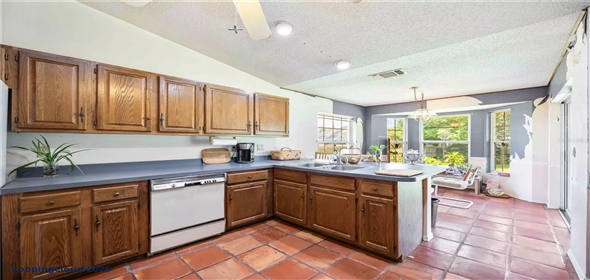 75 S HOULE AVE Sarasota Florida, 34232 | 75 S HOULE AVE