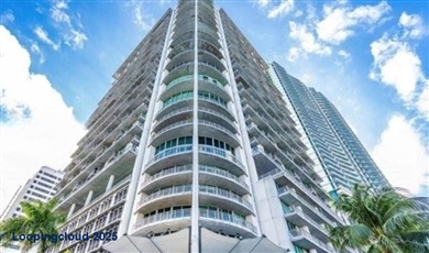  Exclusive Apartment