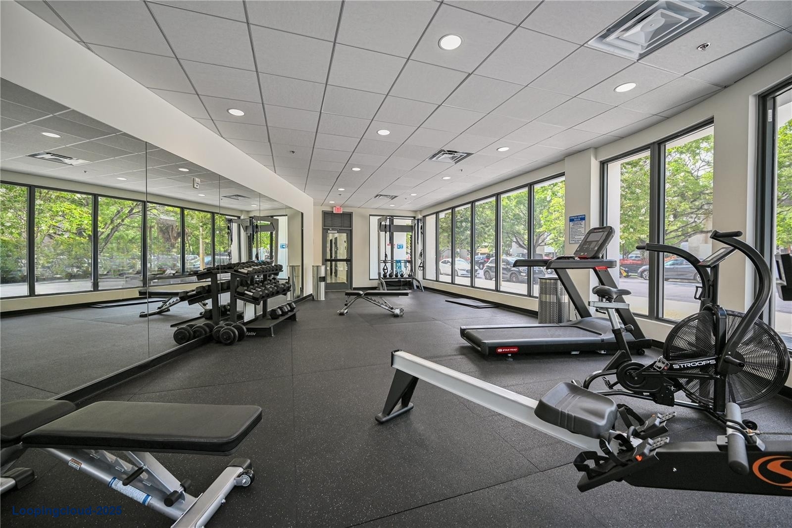 2285 SW 27th St # 402