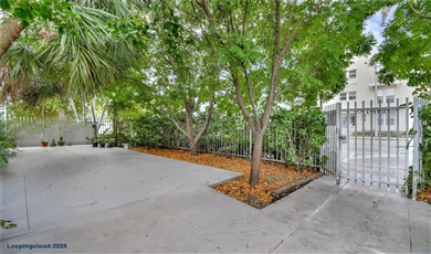 1619 Meridian Ave # 10