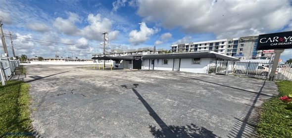 4385 NW 7TH ST Miami Florida, 33126 | MIAMI CAR DEALER LOT FOR RENT. CORNER LOT AUTOMOTIVE PROPERTY FOR LEASE. CAR DEALERSHIP AVAILABLE..