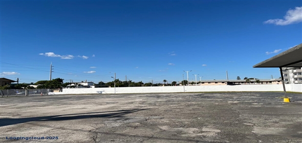 4385 NW 7TH ST Miami Florida, 33126 | MIAMI CAR DEALER LOT FOR RENT. CORNER LOT AUTOMOTIVE PROPERTY FOR LEASE. CAR DEALERSHIP AVAILABLE..