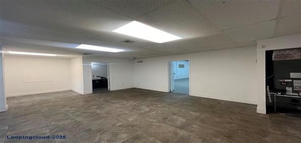 7400 NW 7th St MIAMI, FL 33126-2942 Miami Florida, 33126 | Beautiful Warehouse Office