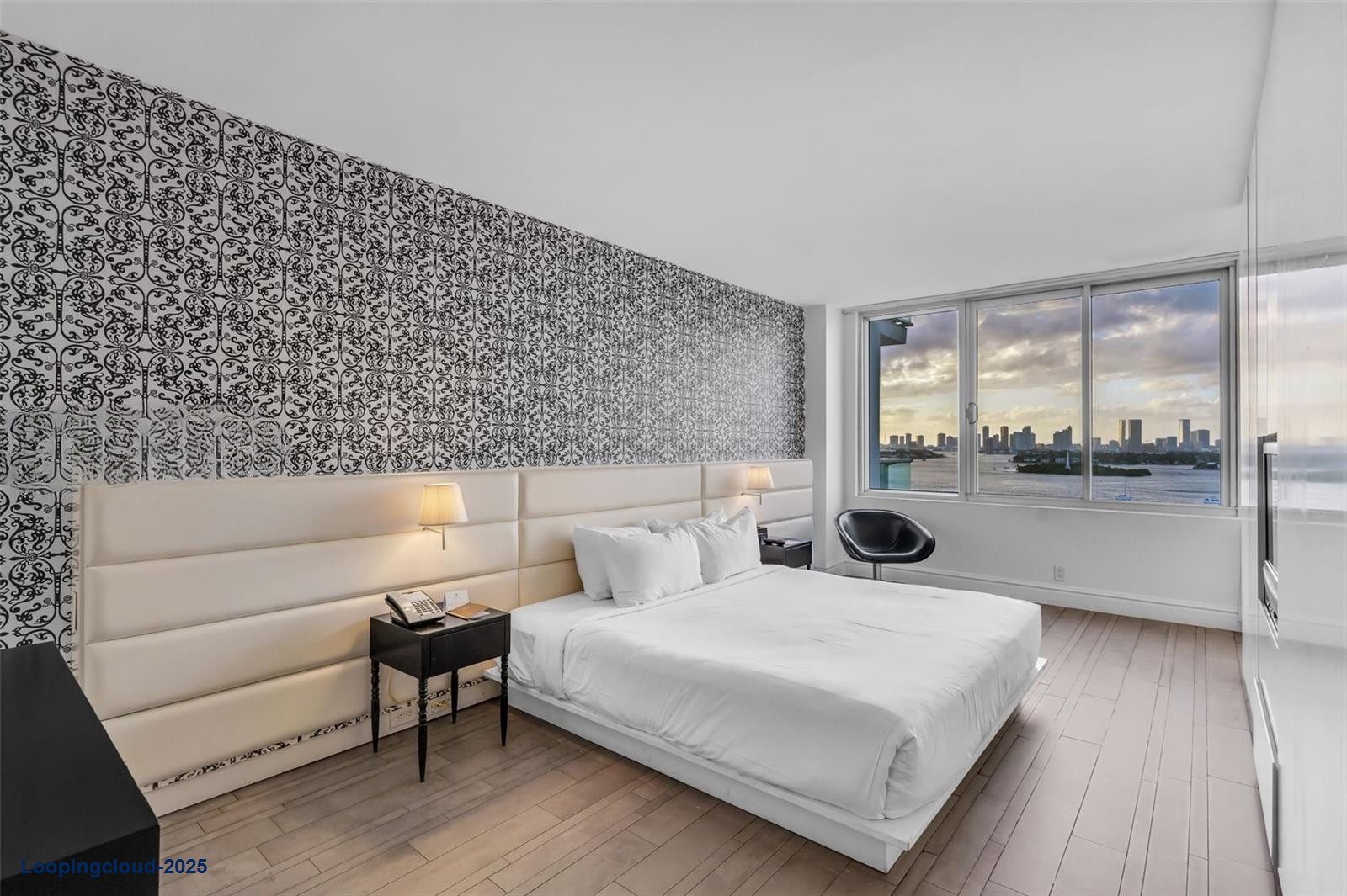 1100 West Condo - Unit 1420