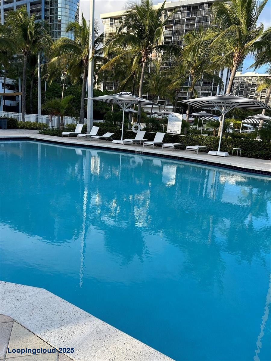 Luxury 1-Bed Condo with Balcony Views at Skyline Brickell