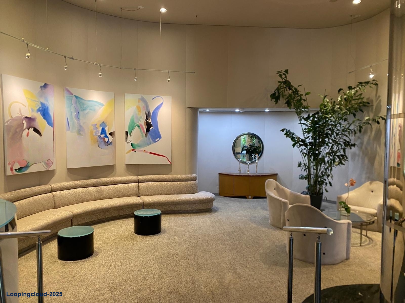 Bright & Spacious Aventura Residence with Resort-Style Amenities