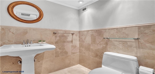 2750 NE 183rd St #1801 Aventura Florida, 33160 | Stylish 1-Bedroom Retreat with Den/Home Office & Breathtaking Views