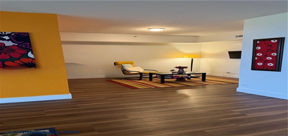 7300 Radice Ct #805 Lauder Hill Florida, 33319 | Spacious Penthouse Retreat with Roman Tub & Resort Amenities