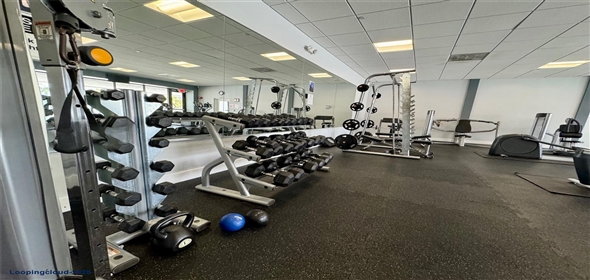 3675 N Country Club Dr #1907 Aventura Florida, 33180 | Beautiful 1-Bed/1.5-Bath Aventura Condo with Intracoastal Views