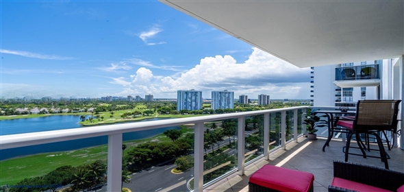 3675 N Country Club Dr #1907 Aventura Florida, 33180 | Beautiful 1-Bed/1.5-Bath Aventura Condo with Intracoastal Views