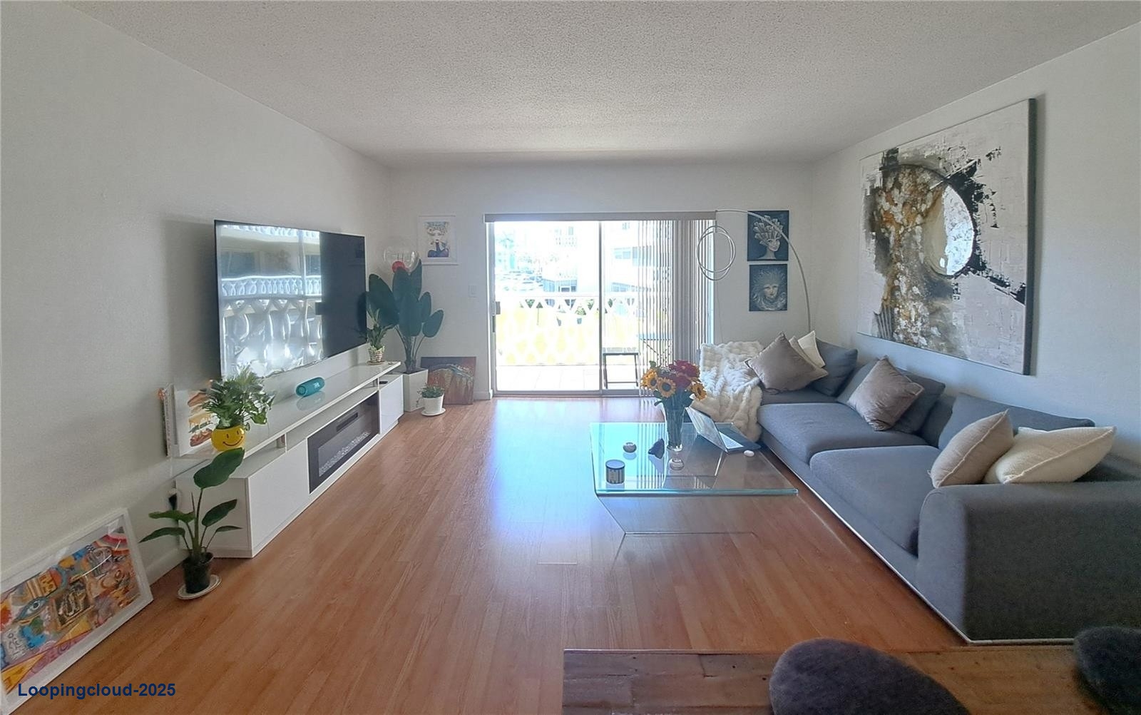 Beautiful 1-Bed Condo with Intracoastal Views & Balcony”