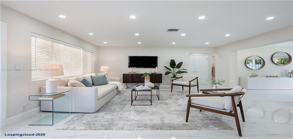 1510 Coolidge St Hollywood Florida, 33020 | Beautifully Updated 4BR/3BA Home with Entertainer’s Backyard