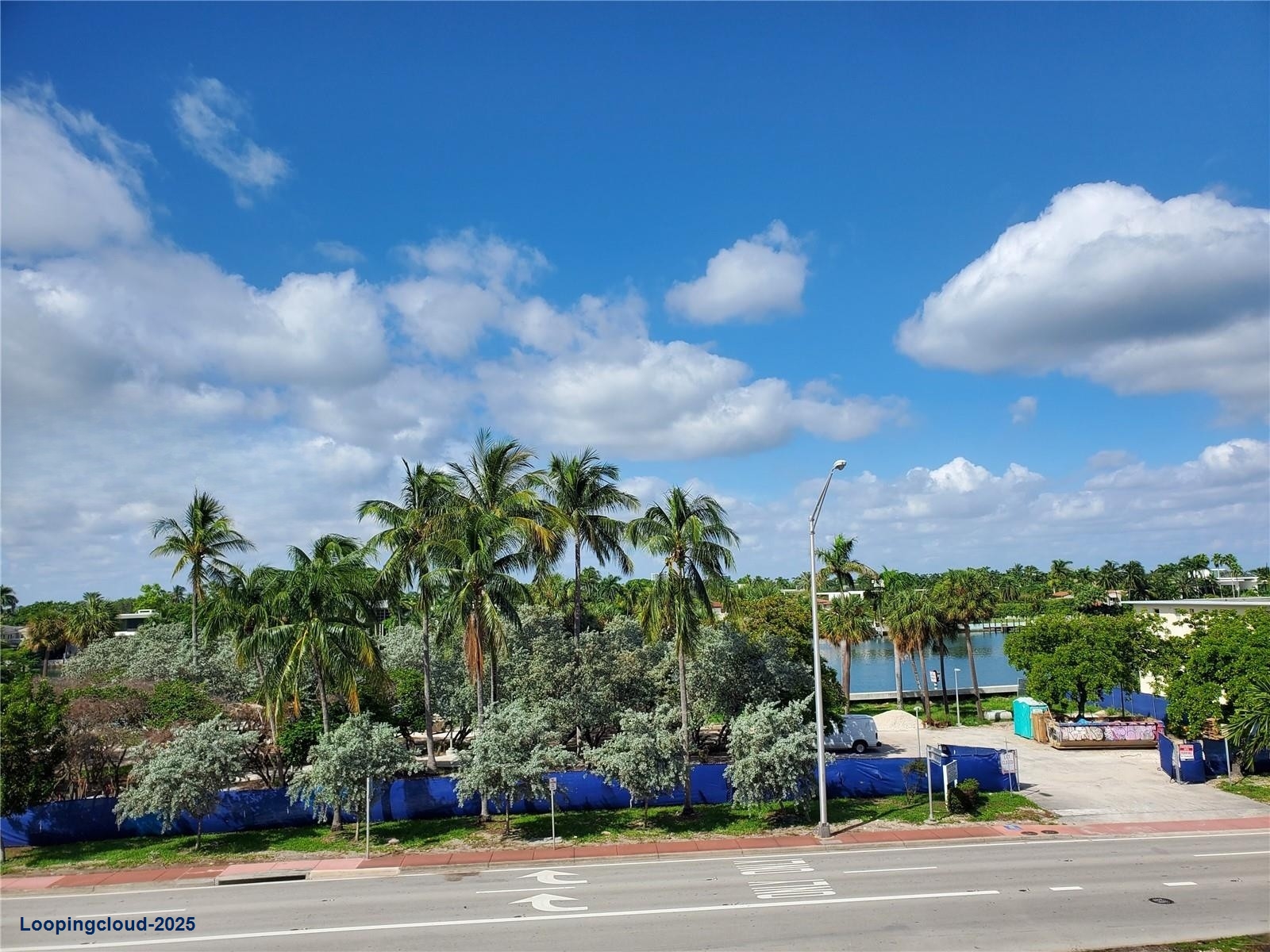 Beautiful 2 bedrooms condo