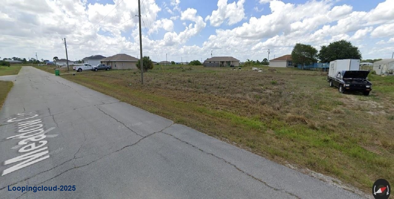 Residential For Sale in La Belle