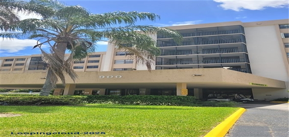 900 NE 195th St # 620 Miami Florida, 33179 | Exclusive Condo for Sale