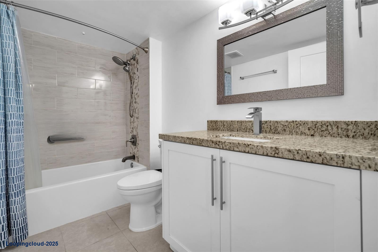 Spacious 2-Bed/2-Bath Corner Condo with Enclosed Balcony Views