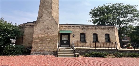 1246 Hennepin Avenue Minneapolis Minnesota, 55403 | Laurel Village - 1246 Hennepin Avenue