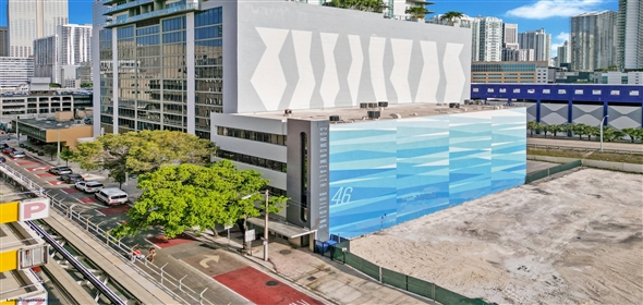 46 SW 1st St Miami Florida, 33130 | Commonwealth Building in Downtown Miami