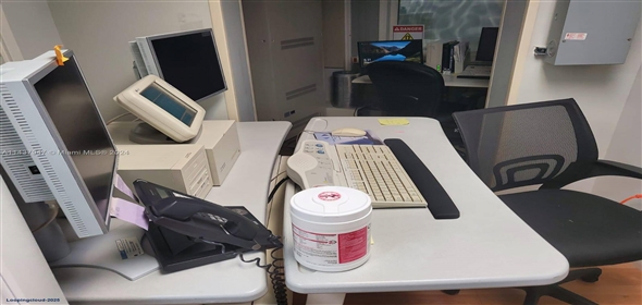 2971 Coral Way Miami Florida, 33145 | Coral Way Medical Office