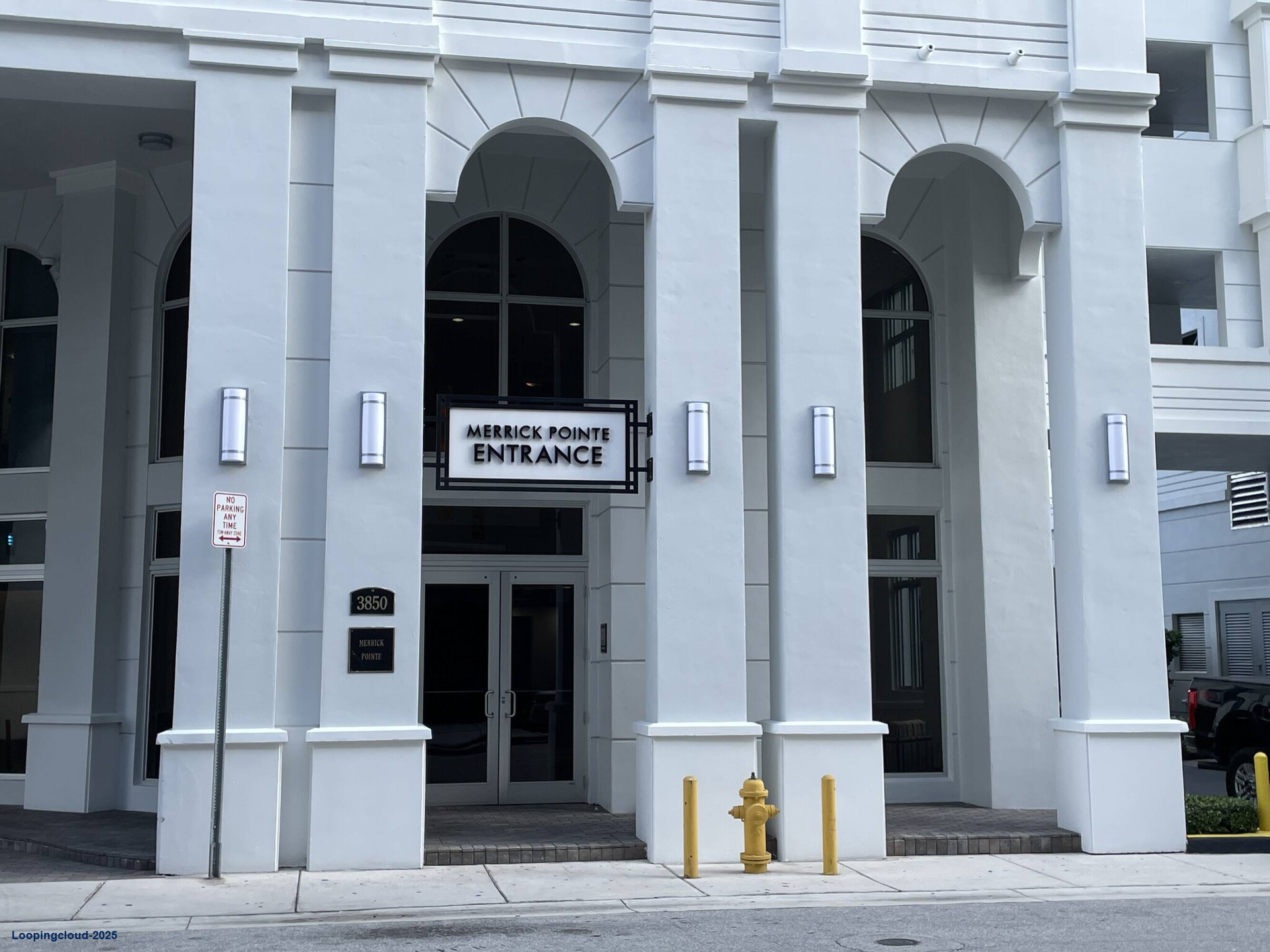 Office for Sale in Coral Gables Florida 33146