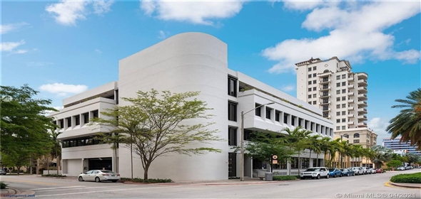 1701 Ponce de Leon Coconut Grove Florida, 33134 | 1701 Ponce de Leon#100 #306 #400 (1st) (3rd) (4th)