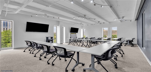 2850 Douglas Rd Coconut Grove Florida, 33134 | Office Space Available in Coral Gables, FL
