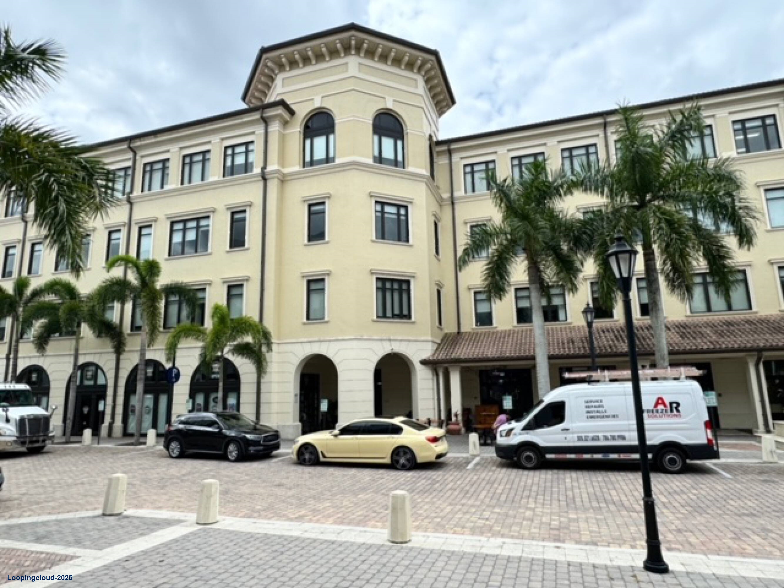 Prime Office Leasing Opportunity in Miramar Town Center