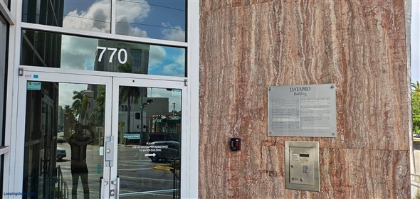 770 Ponce de Leon Coral Gables Florida, 33134 | Full Floors on Ponce De Leon