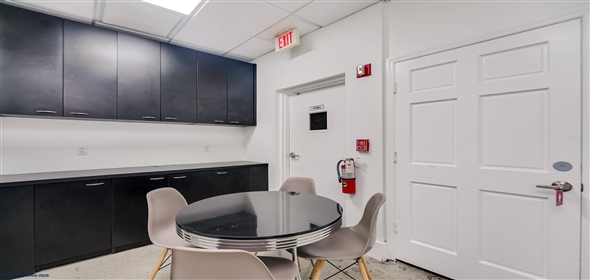 770 Ponce de Leon Coral Gables Florida, 33134 | Full Floors on Ponce De Leon