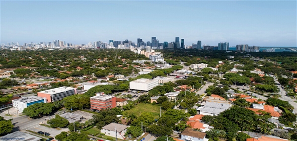 1378 Coral Wy Coral Gables Florida, 33145 | Medical Office for Lease Next to Coral Gables