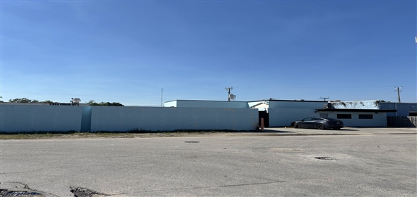 10440 SW 186th Terrace Cutler Bay Florida, 33157 | Cutler Bay Truck Parking