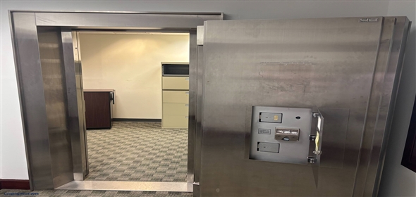 999 Ponce de Leon Coconut Grove Florida, 33134 | Office Sublease Opportunity In The Heart Of Coral Gables