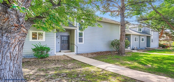 1475 S Quebec Way #I43 Aurora Colorado, 80231 | Stunning Home