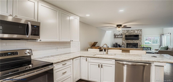 1475 S Quebec Way #I43 Aurora Colorado, 80231 | Stunning Home