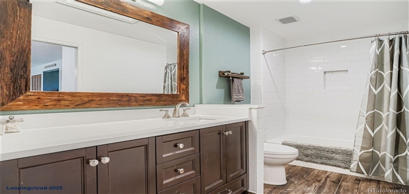 1475 S Quebec Way #I43 Aurora Colorado, 80231 | Stunning Home