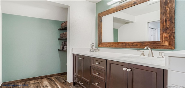 1475 S Quebec Way #I43 Aurora Colorado, 80231 | Stunning Home