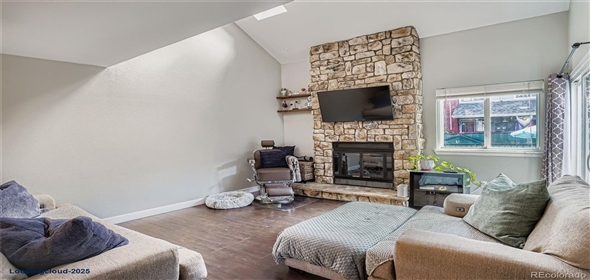1475 S Quebec Way #I43 Aurora Colorado, 80231 | Stunning Home