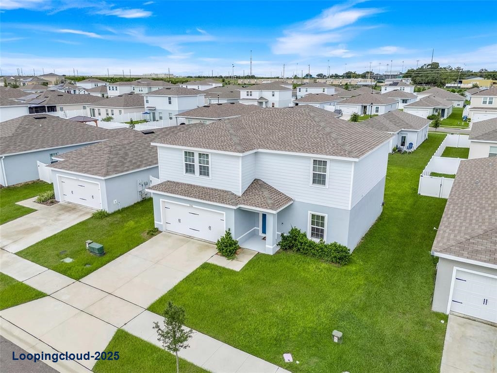 Single Family Residence 3 Bedrooms 1502SqFt at OCOEE