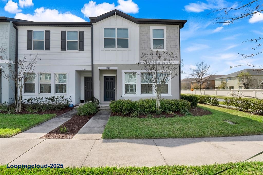 Townhouse 3 Bedrooms 1570SqFt at ORLANDO