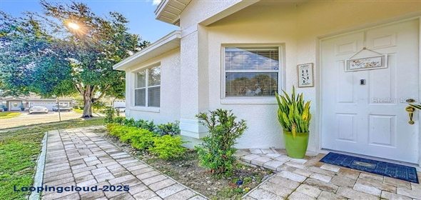 573 NEUMANN VILLAGE COURT Ocoee Florida, 34761 | Single Family Residence 3 Bedrooms 1594SqFt at OCOEE