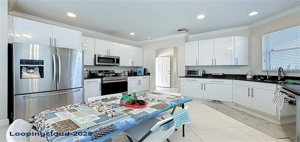 573 NEUMANN VILLAGE COURT Ocoee Florida, 34761 | Single Family Residence 3 Bedrooms 1594SqFt at OCOEE