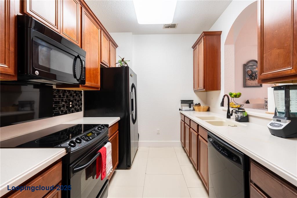 Condominium 3 Bedrooms 1247SqFt at ORLANDO